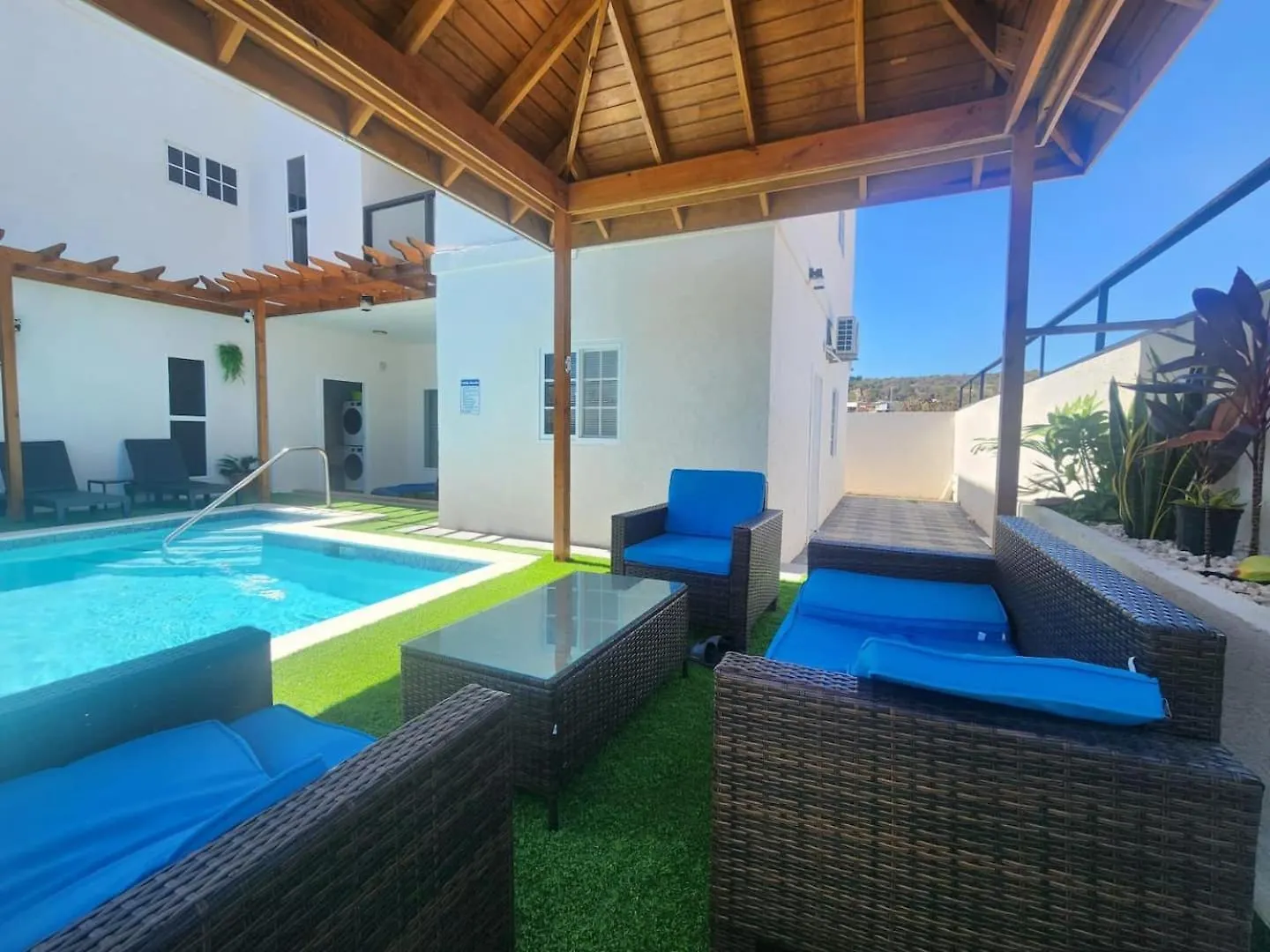 Luxurious 6 Bed Villa Wown Pool 波特莫尔 0*,